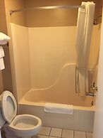 Super 8 by Wyndham Ocean Springs Biloxi