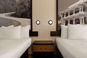 Super 8 by Wyndham Ocean Springs Biloxi