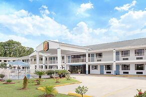 Super 8 by Wyndham Ocean Springs Biloxi