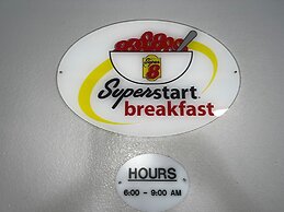 Super 8 by Wyndham College Station