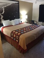 Super 8 by Wyndham College Station