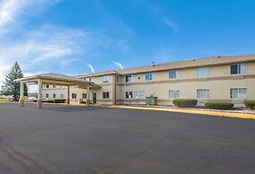 Americas Best Value Inn Charlotte, MI