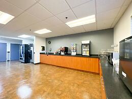 Blaine Town Inn & Suites