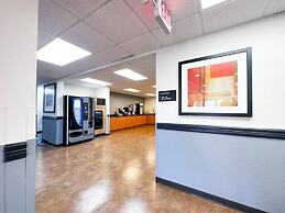 Blaine Town Inn & Suites