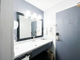 Blaine Town Inn & Suites