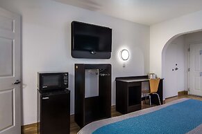 Motel 6 Pensacola, FL - NAS