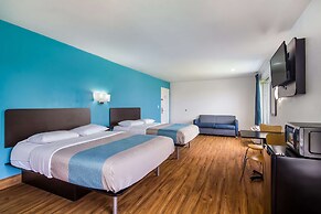 Motel 6 Pensacola, FL - NAS