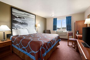 Super 8 by Wyndham Bellingham Airport/Ferndale