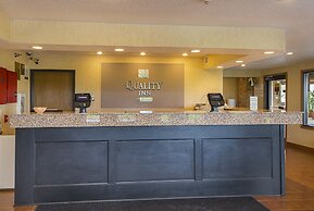 Quality Inn Waverly