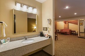 Quality Inn Waverly