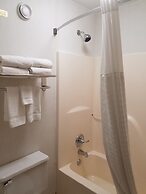 Quality Inn Waverly