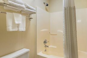 Quality Inn Waverly
