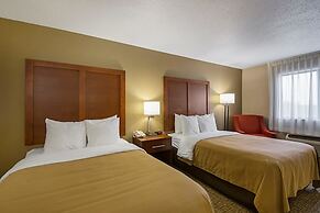 Quality Inn Waverly