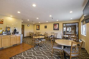 Quality Inn Waverly
