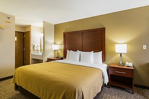 Quality Inn Waverly