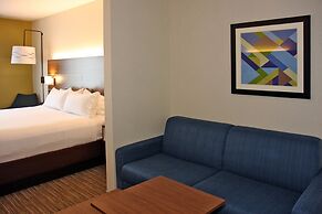 Holiday Inn Express Branford-New Haven by IHG