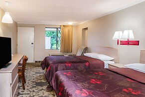 Knights Inn Farmington Hill