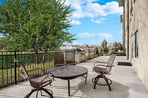 La Quinta Inn & Suites by Wyndham Columbus - Edinburgh