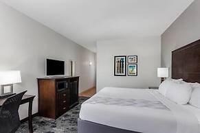 La Quinta Inn & Suites by Wyndham Columbus - Edinburgh