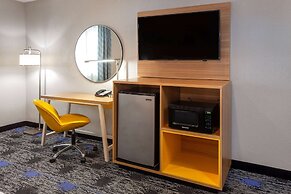 Days Inn by Wyndham Wooster