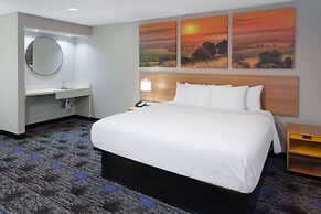 Days Inn by Wyndham Wooster