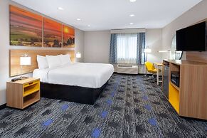 Days Inn by Wyndham Wooster