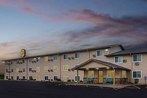 Super 8 by Wyndham Council Bluffs IA Omaha NE Area