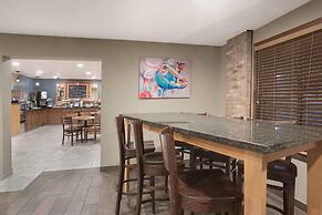 AmericInn by Wyndham Mount Pleasant