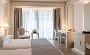 NJV Athens Plaza Hotel