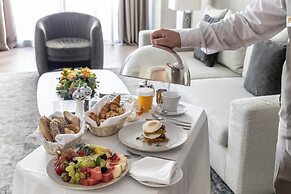 NJV Athens Plaza Hotel