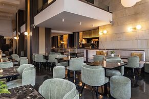 NJV Athens Plaza Hotel