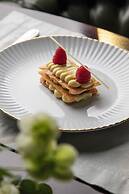 NJV Athens Plaza Hotel