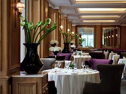 NJV Athens Plaza Hotel