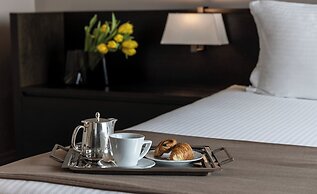 NJV Athens Plaza Hotel