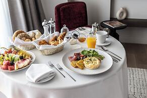 NJV Athens Plaza Hotel