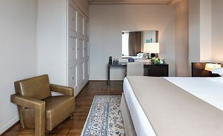 NJV Athens Plaza Hotel