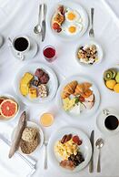 NJV Athens Plaza Hotel