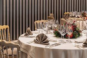 NJV Athens Plaza Hotel