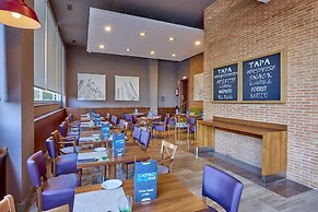 Hotel Vigo Los Galeones Affiliated by Meliá