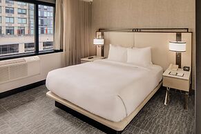 DoubleTree by Hilton Hotel & Suites Jersey City