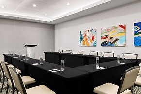 Hotel Chicago Downtown, Autograph Collection by Marriott