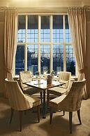 The Manor Elstree