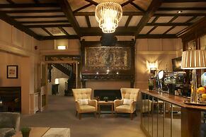 The Manor Elstree