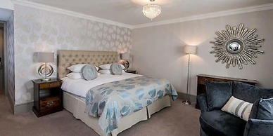 The Manor Elstree