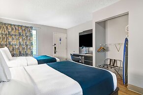 Studio 6 Mountlake Terrace, WA - Seattle