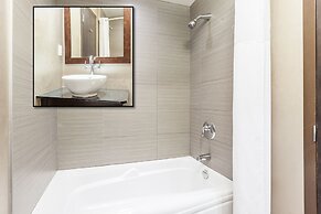 Ambassadeur Hotel