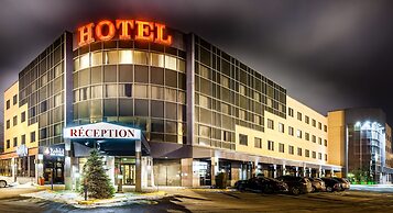 Ambassadeur Hotel