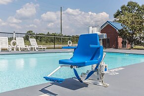 Quality Inn Calera I-65 exit 231