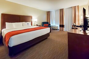 Comfort Inn & Suites Tempe Phoenix Sky Harbor Airport