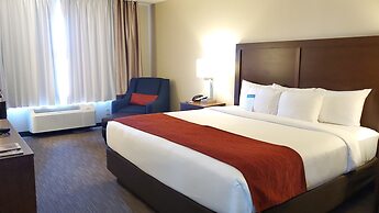 Comfort Inn & Suites Tempe Phoenix Sky Harbor Airport